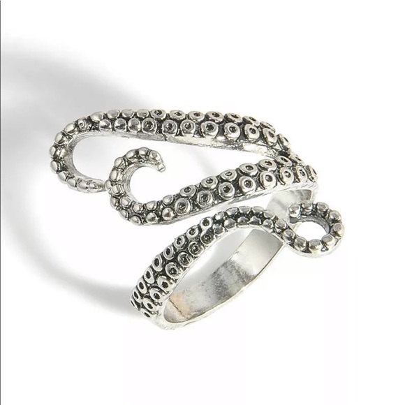 Octopus Tentacle Ring size 7.5 adjustable - Picture 2 of 4